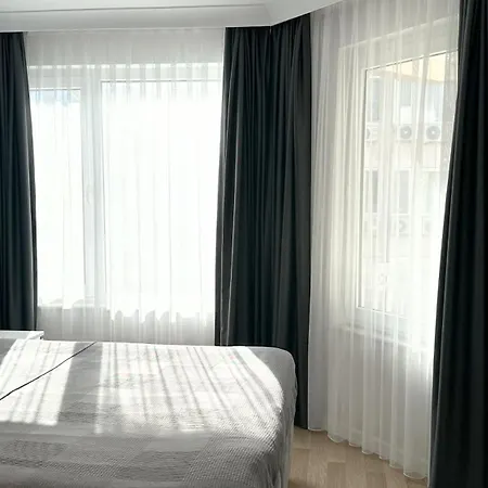Skovde Apartment *